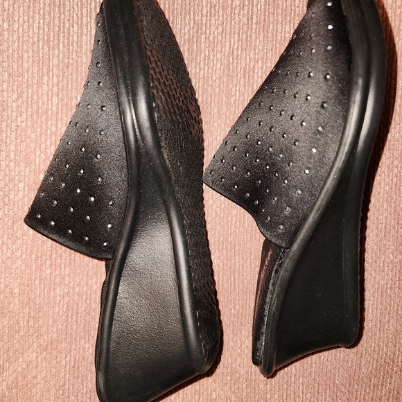 Sandals-Skechers - Picture 10 of 13